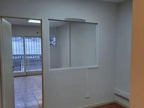 Sarmiento e/ Avenida Bartolomé Mitre y Ingeniero Marconi