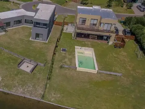 Casa en Venta en San Sebastian, USD 328.000