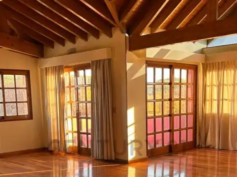 PENTHOUSE EN VENTA tipo casa- MENDOZA CAPITAL
