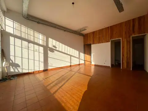 Local en Alquiler en Saavedra, $ 700.000
