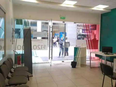 Oportunidad Propiedad en Peatonal- Local céntrico + Depto.