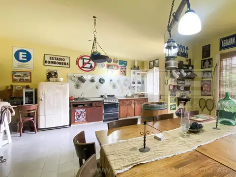 Casa 4 dormitorios Venta - Beccar