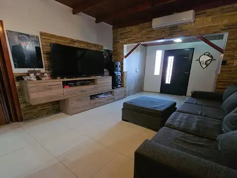 Casa en Venta en Longchamps, USD 94.999