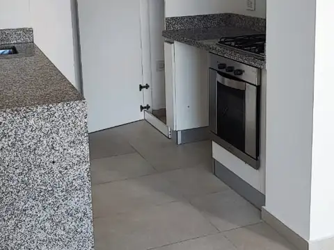 Monoambiente nuevo en alquiler La Plata