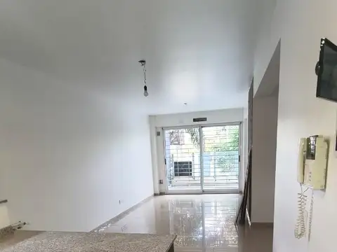 Departamento en Venta en Versalles, USD 190.000