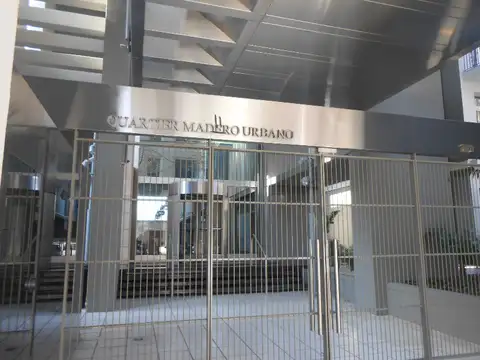 Avenida Eduardo Madero 700