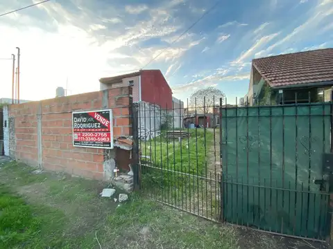 Terreno en Venta en Castelar Norte, USD 69.000