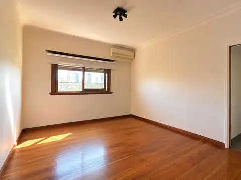 DEPARTAMENTO 4 AMBIENTES EN VENTA BANFIELD