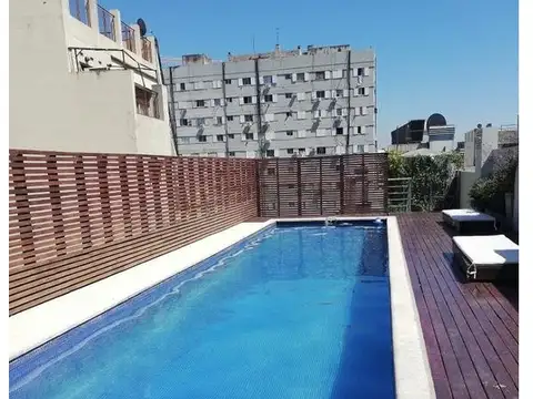 Excelente monoambiente - full amenities - frente al hospital italiano