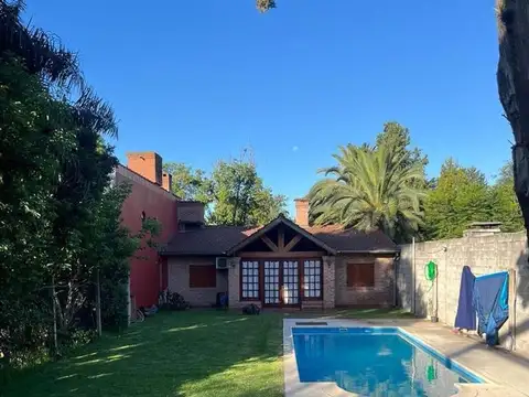 TERRENO EN VENTA :: LELOIR/UDAONDO:: CON 3 AMB Y PILETA