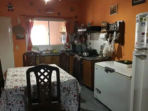 Los Patos 791, Hurlingham, Provincia de Buenos Aires, Argentina