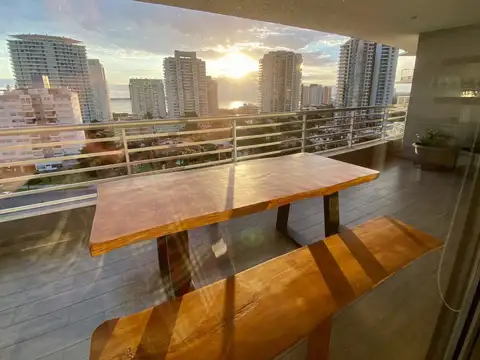 Alquiler. 3 suites. Vista al mar! Amenities de lujo!