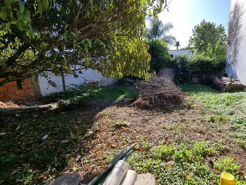 Galpon en Venta 30  mts Fondo