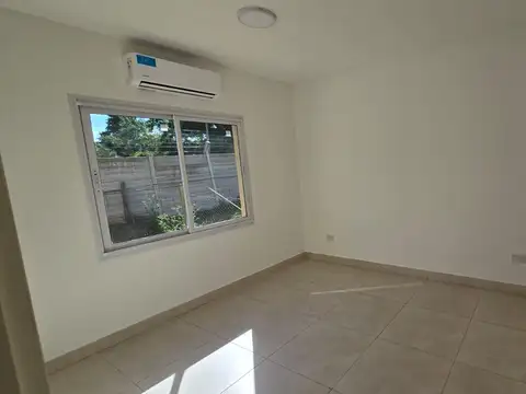 Casa en Alquiler al Sur