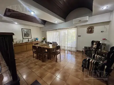 Casa en Venta en Banfield, USD 390.000