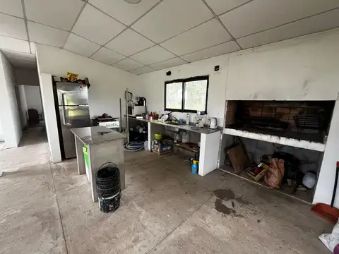 ¡OPORTUNIDAD! Casa de dos habitaciones en Solares Norte