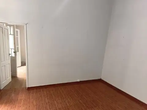 Depto Tipo Casa en Alquiler de 1 dormitorio
