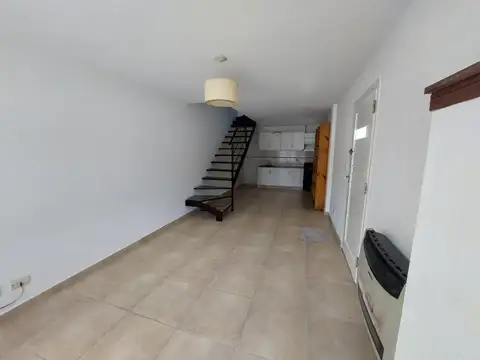 PH en alquiler barrio Santa Monica