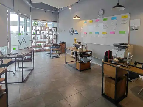 LOCAL COMERCIAL-OFICINA 2° PISO VERDI 57 RUTA 8