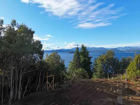 Monoambiente con Jardin y Vista al Lago  - km 6
