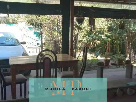 Casa en venta, en La Reja – Excelente ubicación con monoambiente al fondo