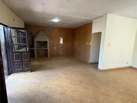 Depto Tipo Casa en Alquiler de 3 dormitorios