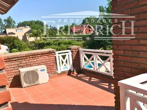 CASA EN VENTA EN CAMPOS DE ALVAREZ