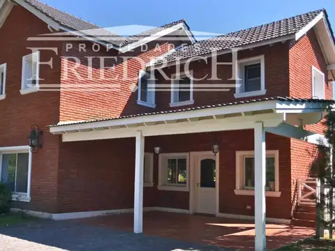 CASA EN VENTA EN CAMPOS DE ALVAREZ