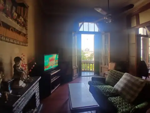 Departamento Apto Profesional de 7 Ambientes - BALVANERA