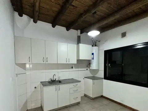 DEPARTAMENTO EN CALLE BELTRAN - BOMBAL SUR