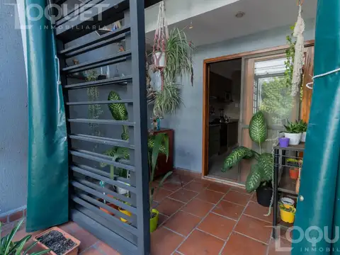 Casa 3 dormitorios en Candioti Sur, con cochera y pileta