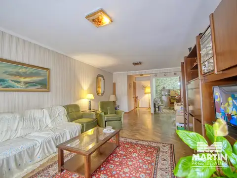 Departamento 5 ambientes con 2 baños