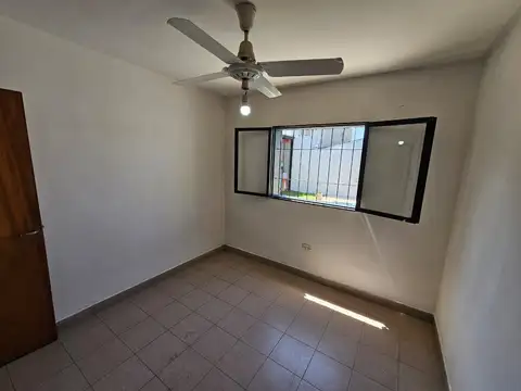 PROPIDAD EN VENTA - B° CONGRESO - 3 DORMITORIOS