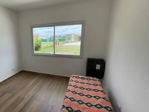 Casa en Alquiler de 3 dormitorios