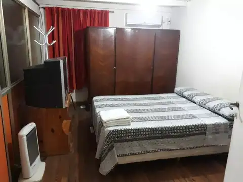 Depto Tipo Casa en Venta 40 años