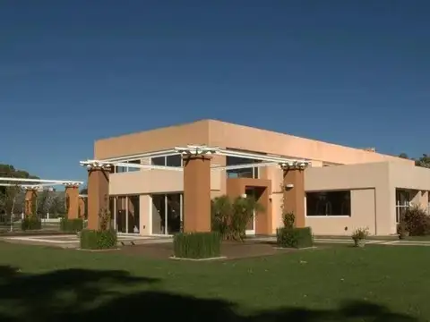 Terreno en venta - 3930mts2 - Haras Del Sur I