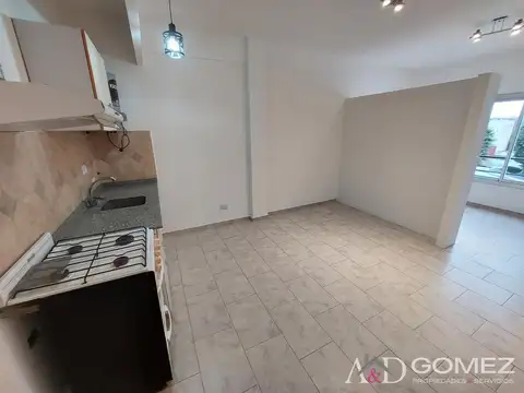 Departamento en Alquiler en Martin Coronado, $ 420.000