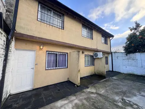 Venta en BLOCK de 4 PROPIEDADES , OPORTUNIDAD PARA INVERSION .