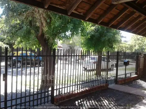 Depto Tipo Casa en Alquiler de 2 dormitorios