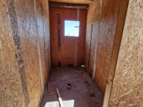 Casa 5 ambientes con 2 baños