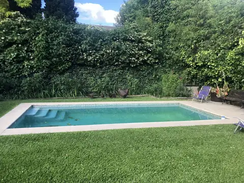 Casa 6 ambientes con 3 baños