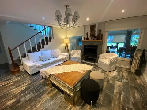 Casa en Venta de 5 dormitorios