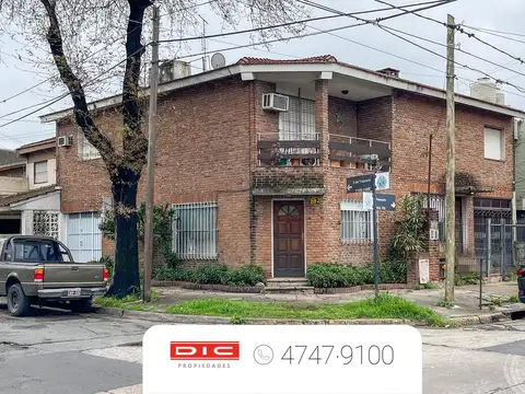 Duplex 2 dormitorios Venta - San Isidro