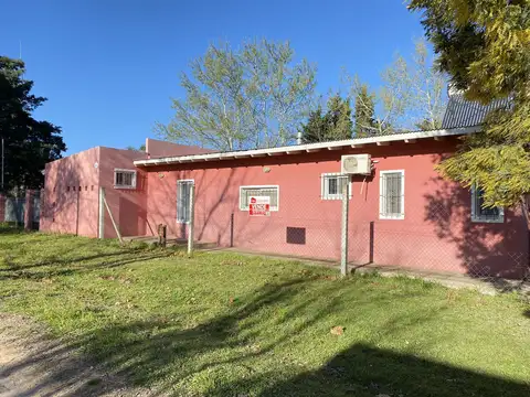 Casa Quinta en Venta en Vuelta de Obligado – Quincho y Pileta