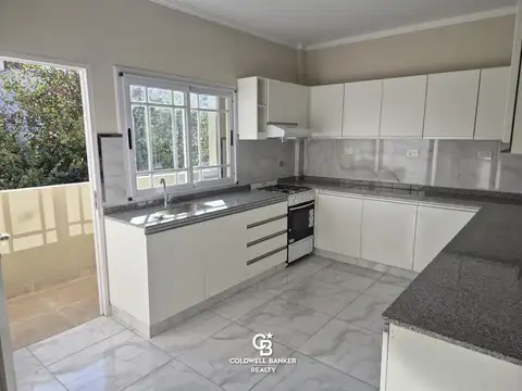 Alquiler Departamento en Barrio Alto La Loma, 1er Piso, 2 Habitaciones, con cochera,a estrenar