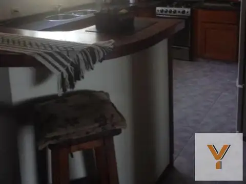 Departamento 4 ambientes con 2 baños