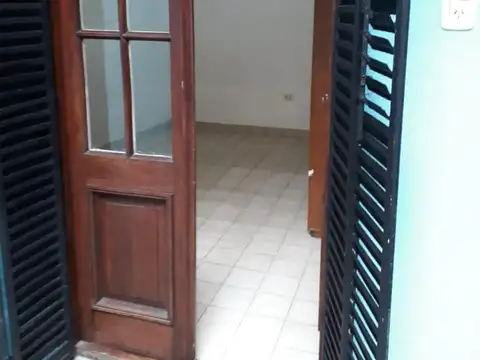 Depto Tipo Casa 3 ambientes con 1 baño