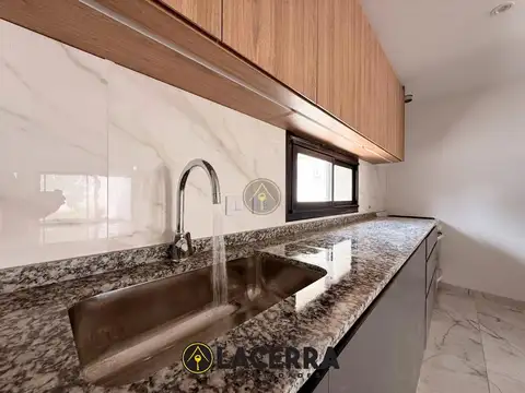 GRAN OPORTUNIDAD Duplex 4 ambientes con jardín y cochera en Villa Ballester A ESTRENAR