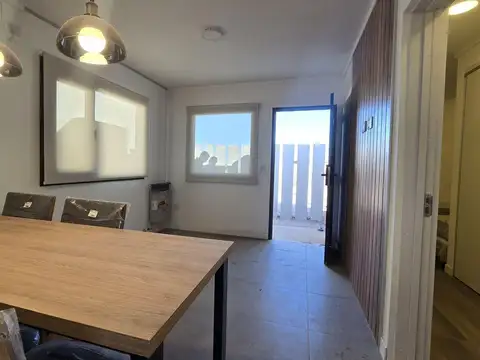 VENTA - CASAS 2 DORMITORIOS - AÑELO