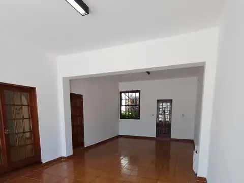 Casa en Alquiler de 3 dormitorios